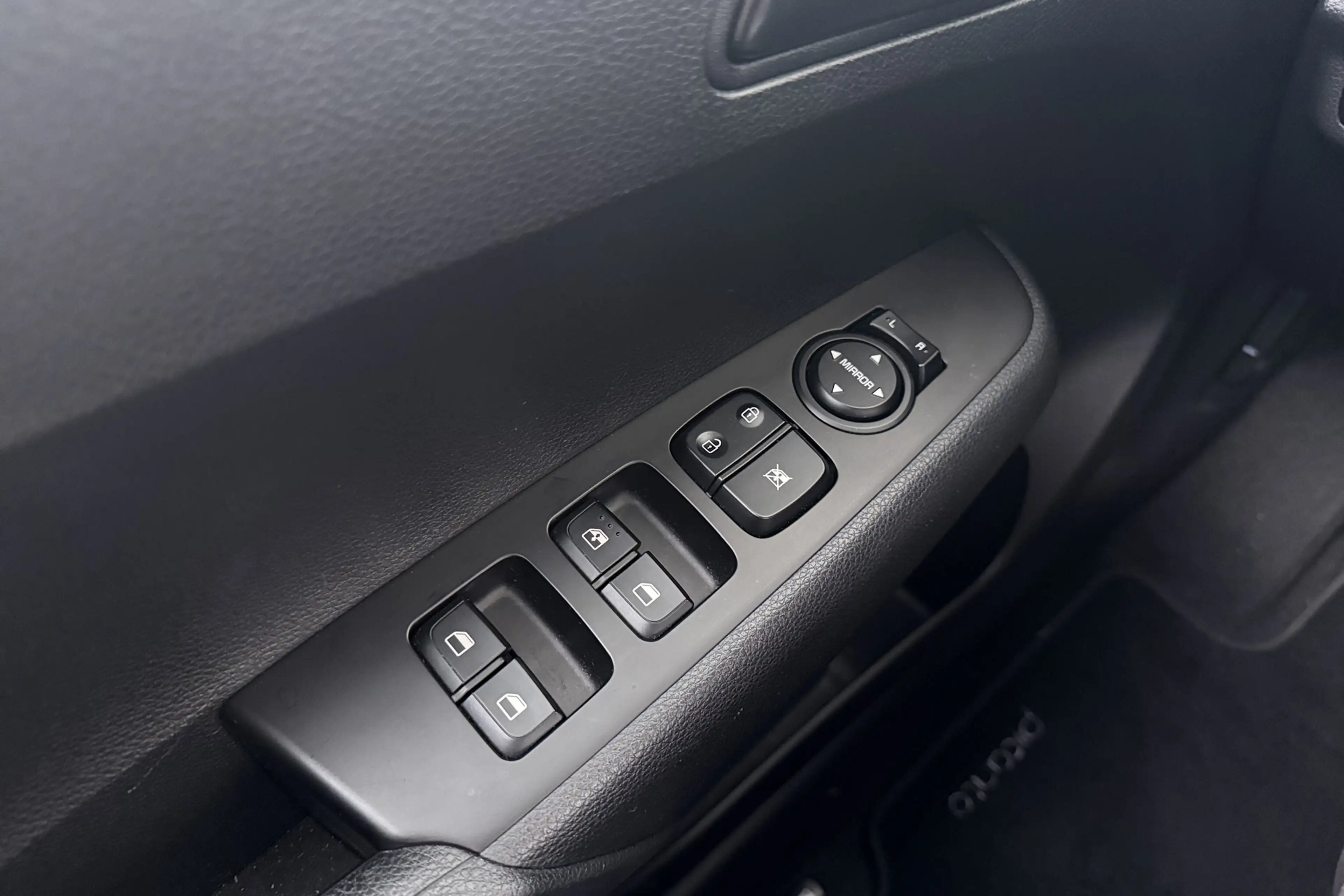 Kia Picanto 1.0 ComfortPlusLine Carplay Camera Cruise IQIQIQIQ — photo 16