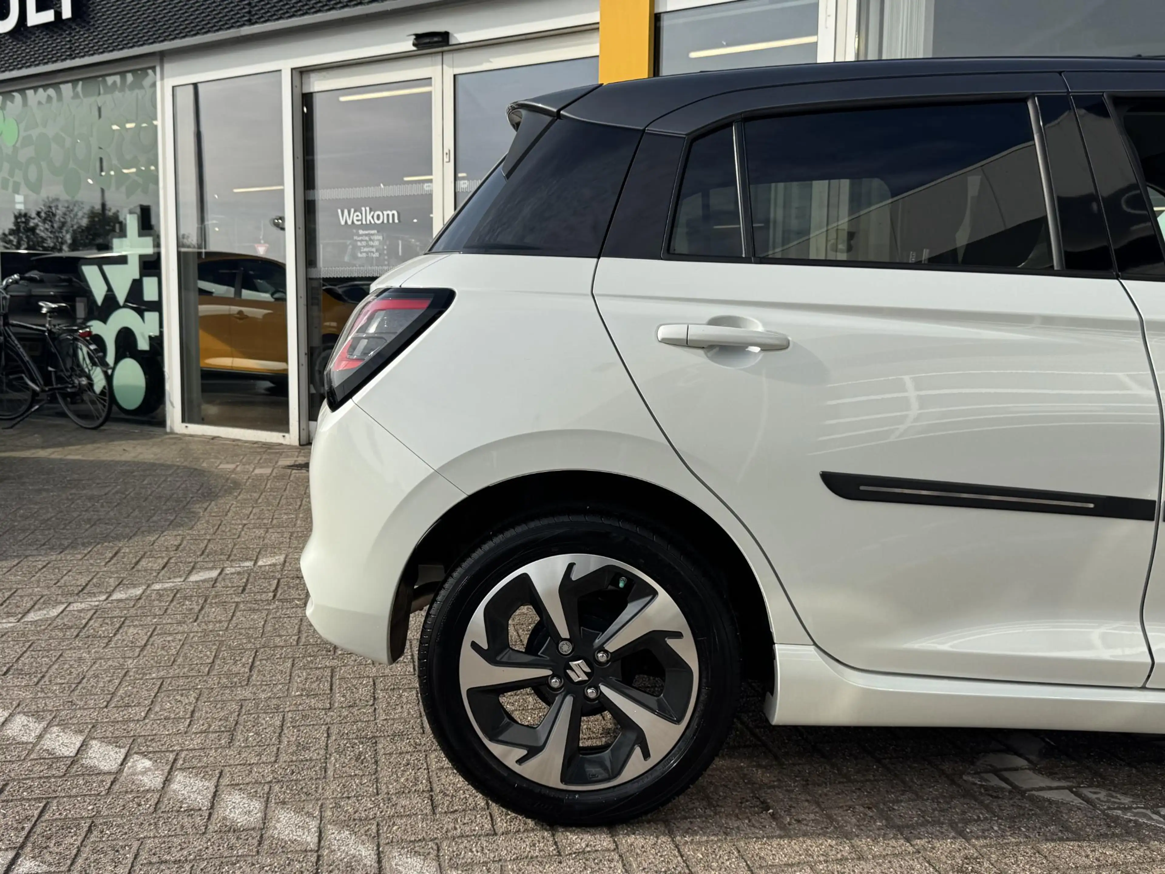 Suzuki Swift 1.2 Style Smart Hybrid | Hybrid | NAP | Achteruitr — photo 25