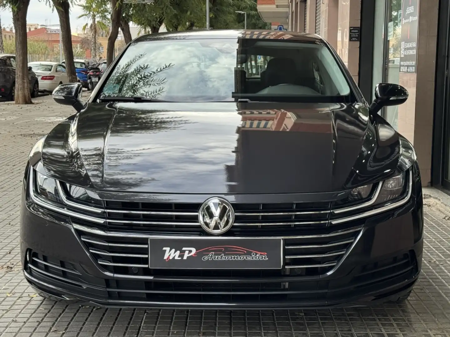 Volkswagen Arteon 2.0TDI DSG7 140kW Grau - 2