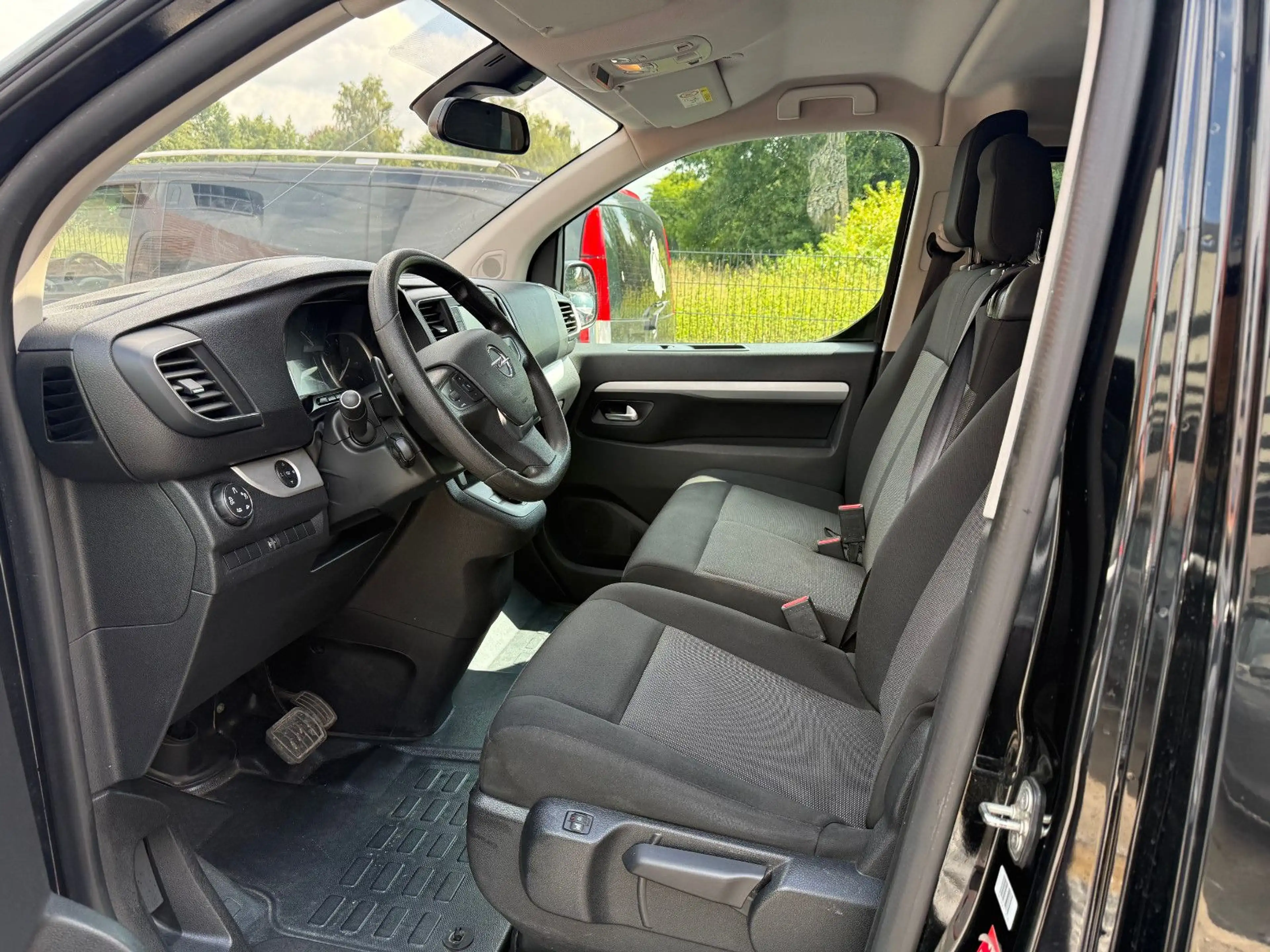 Opel Zafira Life 2.0 CDTi Selection L2+9 Sitze+Navi+ — photo 7