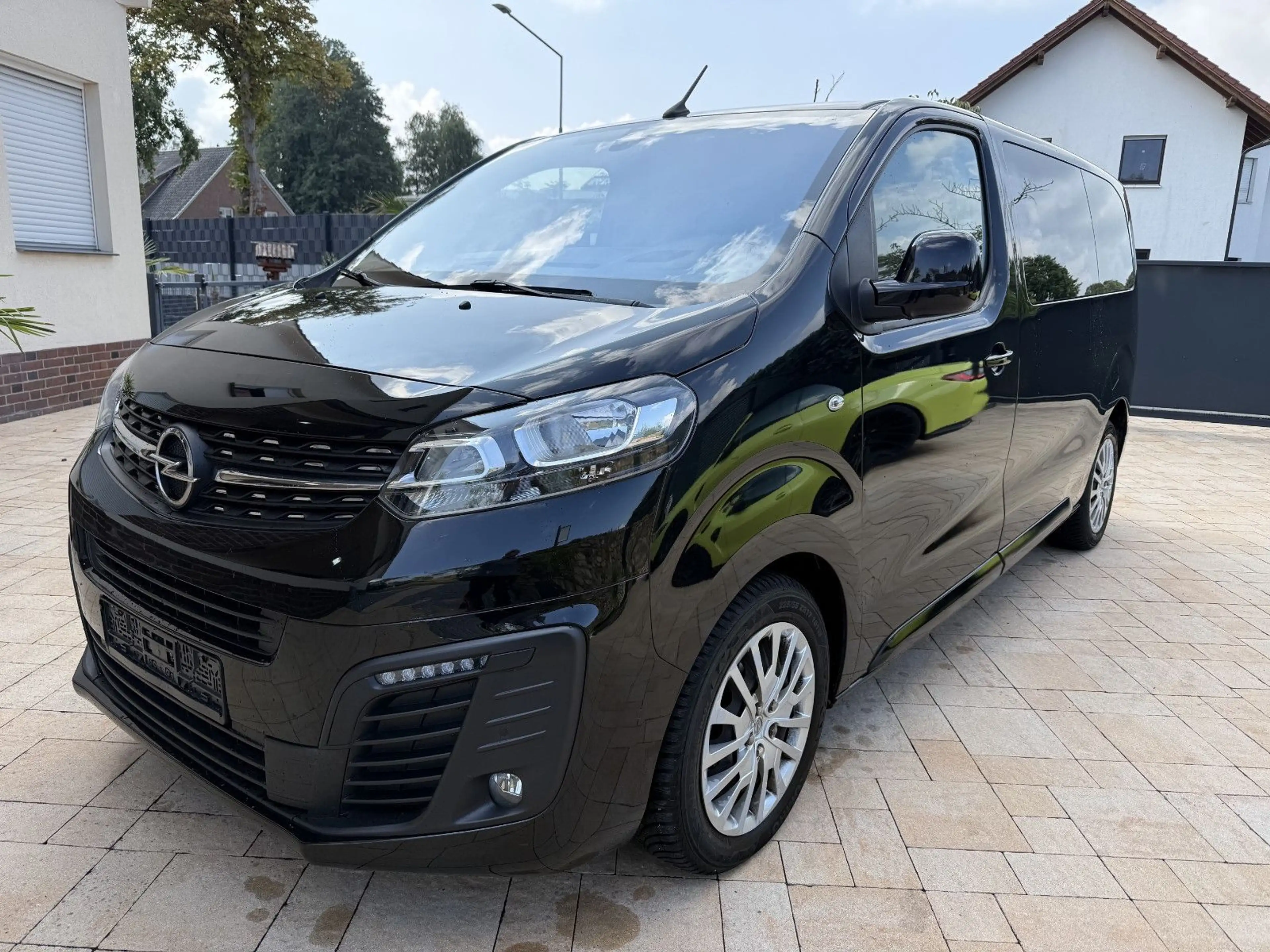 Opel Zafira Life 2.0 CDTi Selection L2+9 Sitze+Navi+