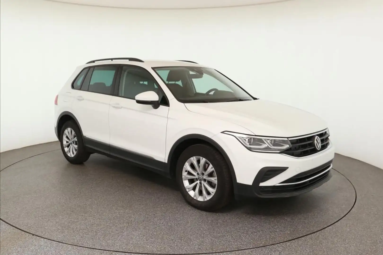 Volkswagen Tiguan Basis 1.5 TSI DSG Klima*NAV*SH Weiß - 2