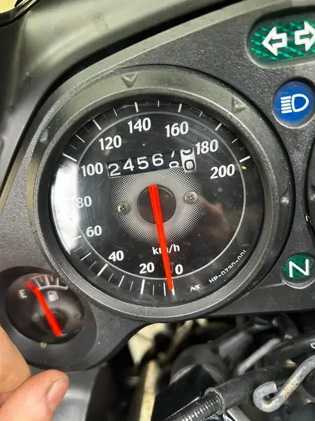 Honda CBR 125 - foto 3