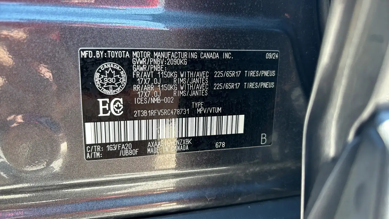 Toyota RAV 4 снимка Toyota RAV 4
