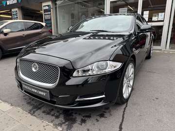 XJ 3.0D V6 Toit Pano Cuir Full Options Camera