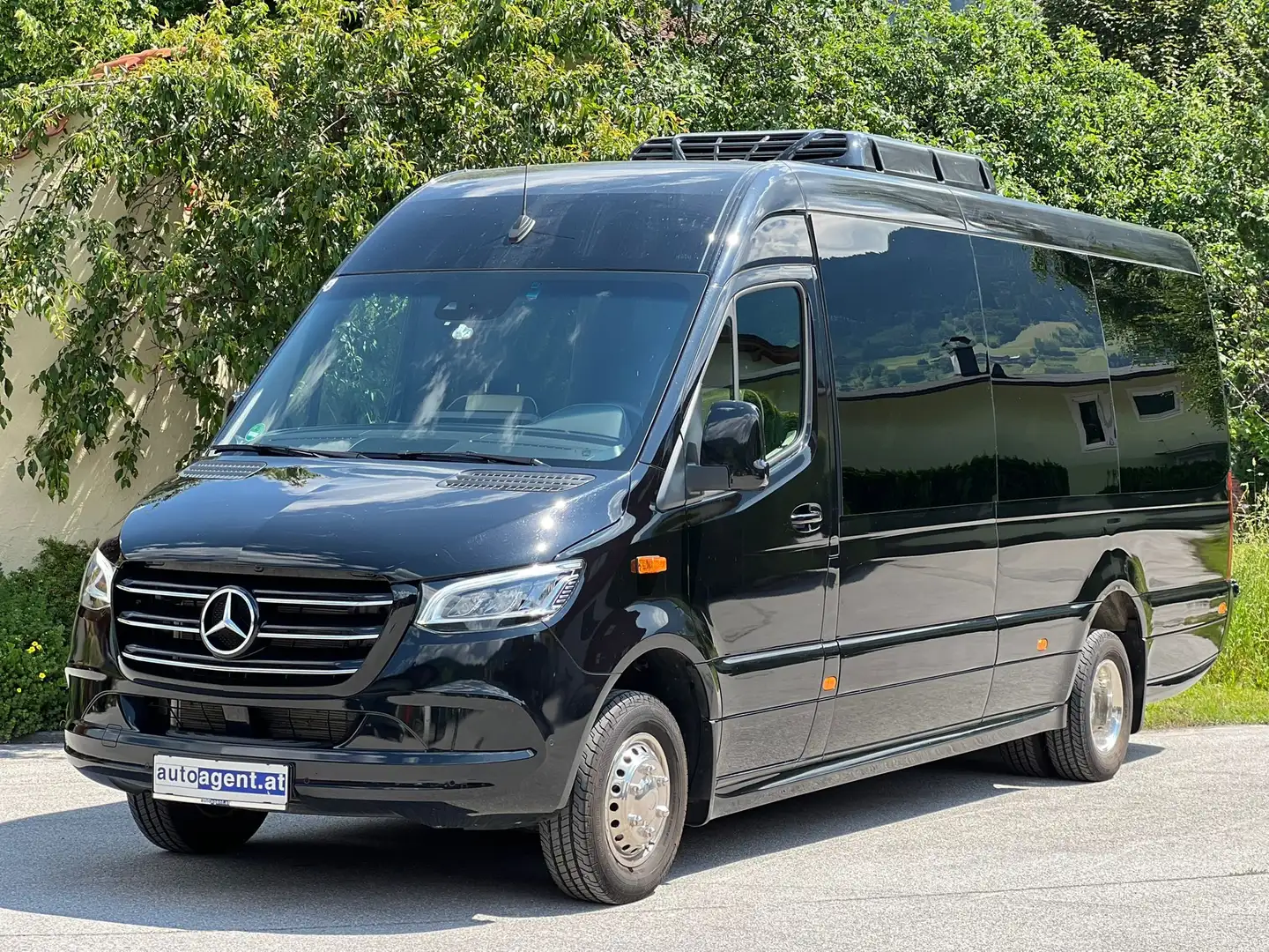 Mercedes-Benz Sprinter Sprinter 519 CDI VIP Edition 19+1 Sitze Schwarz - 1