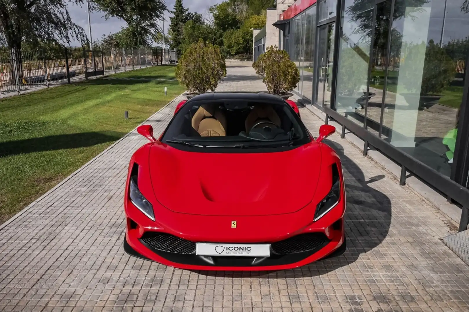 Ferrari F8 Tributo Rojo - 2