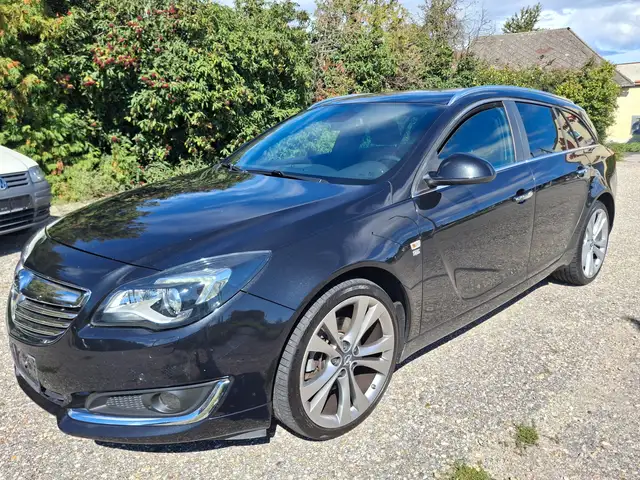 Opel Insignia Sport 4x4  .........VERKAUFT !
