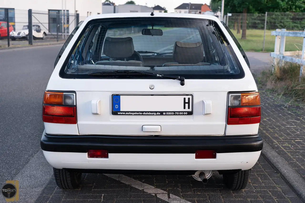 Nissan Micra Trim-Line Automatik - Oldtimer - TüV//AU neu, foto 9