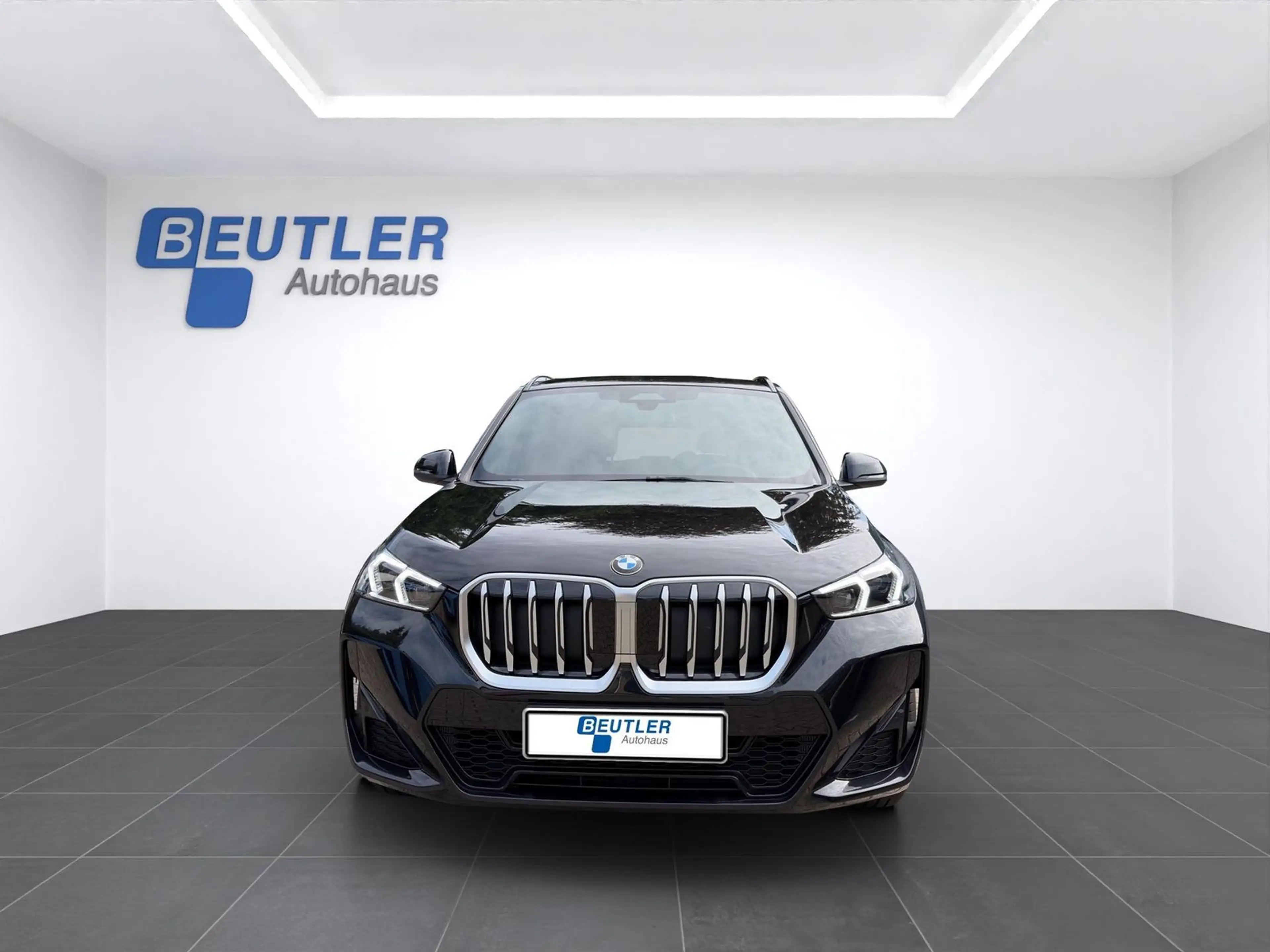 BMW X1 sDrive 18i M Sport 18" aLED Keyless Kamera — photo 9