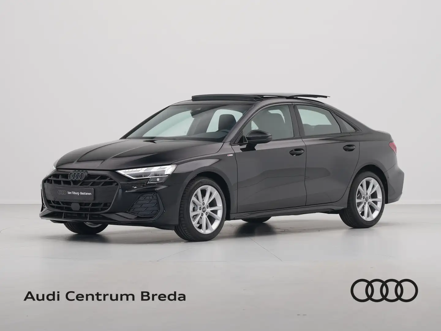Audi A3 Limousine 30 TFSI 116 S tronic S edition Automaat Zwart - 1