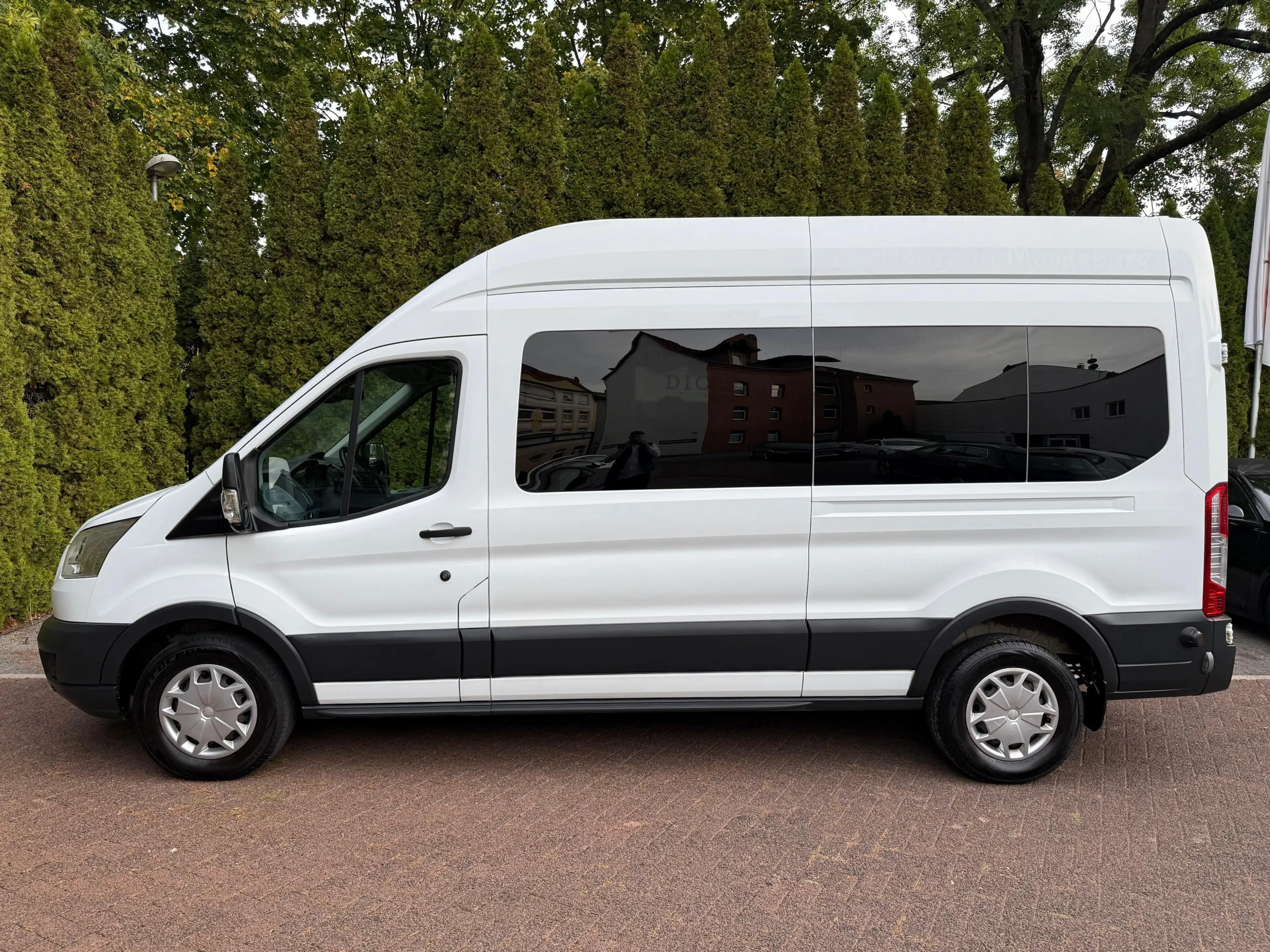 Ford Transit 2.0TDCi 350 L3H3 9-Sitz+ROLLSTUHLRAMPE+ — photo 4