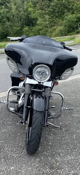 Harley-Davidson Street Glide - foto 3