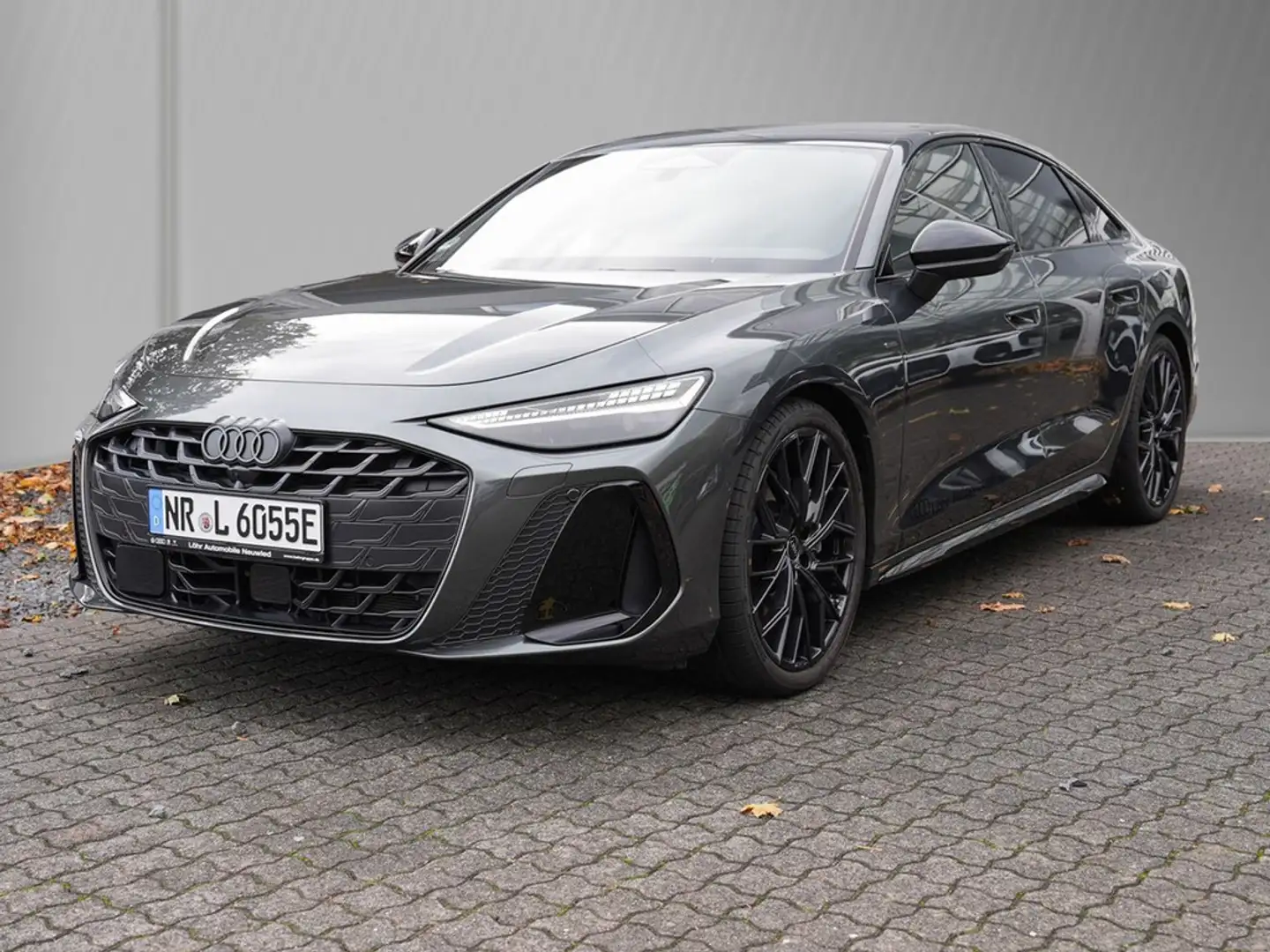 Audi A6 Lim. e-hybrid quattro edition one Grau - 2