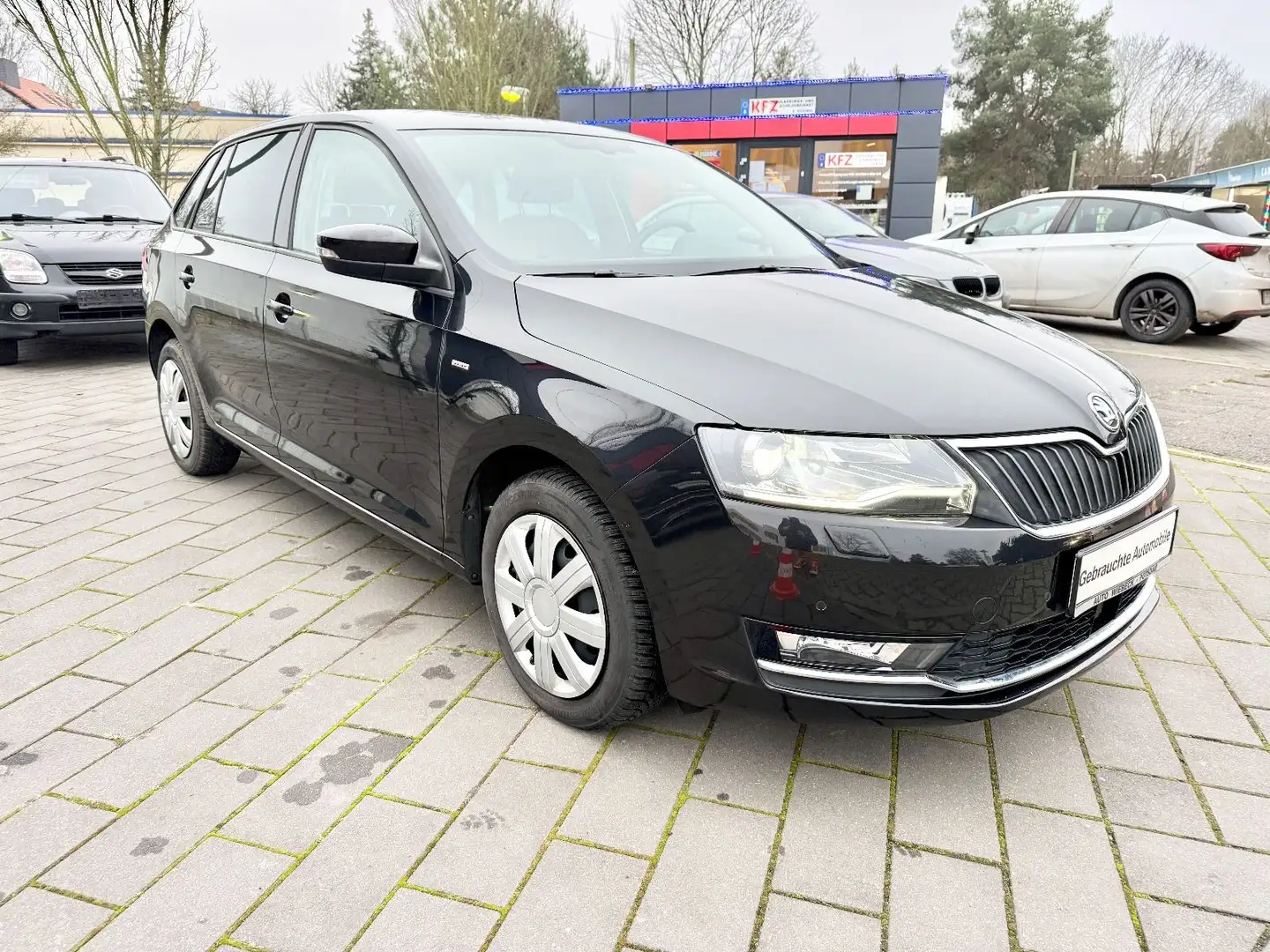 Skoda Rapid/Spaceback Spaceback Clever,Sitzheizung,Klima, Schwarz - 2