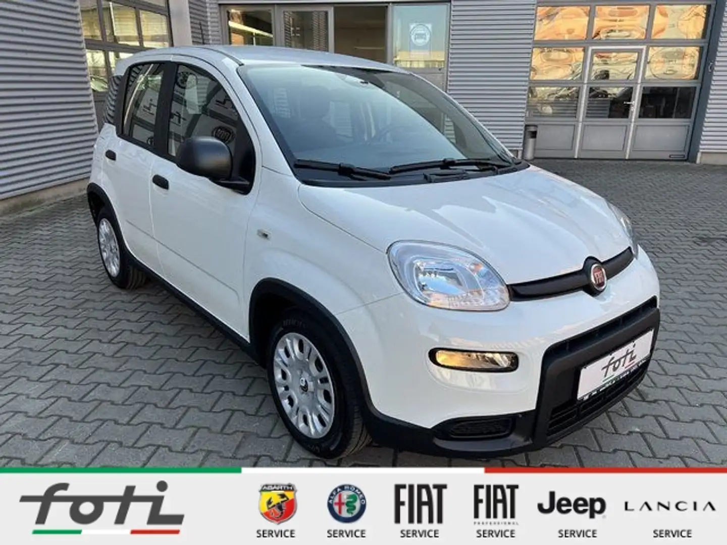 Fiat Panda 1.0 GSE 70PS Klima Tempomat PDC Radio Wit - 1