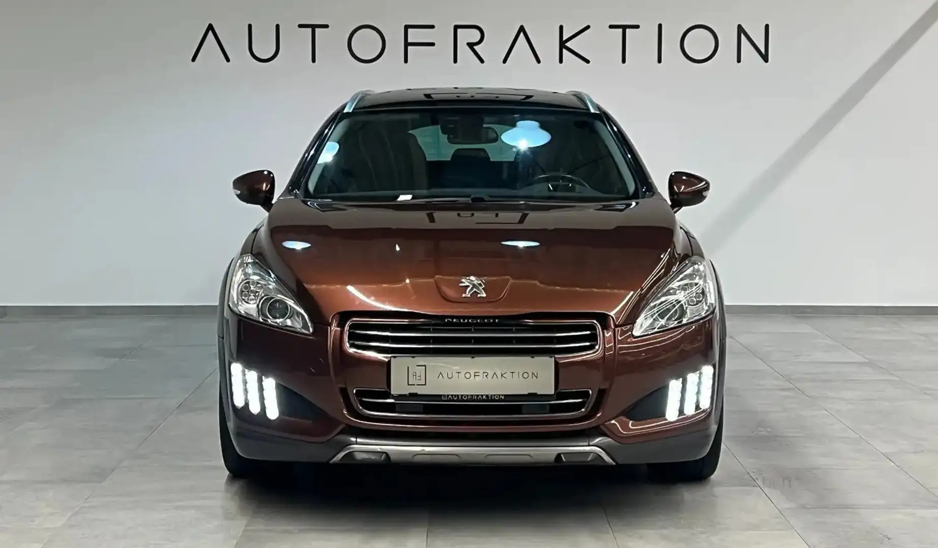 Peugeot 508 RXH Braun - 2
