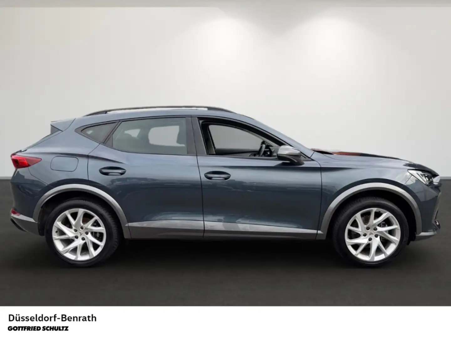 CUPRA Formentor 1.4 e-Hybrid Einparkhilfe Sitzheizung LED Gris - 2