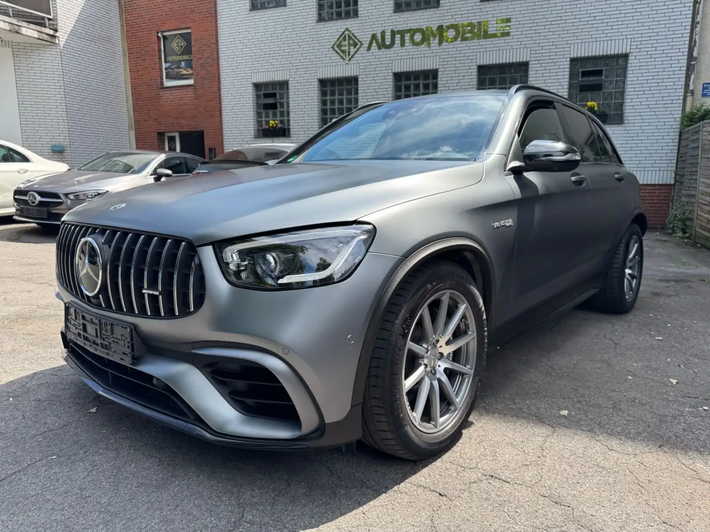 Mercedes-Benz GLC 63 AMG 4M Designo Schalensitze DTR+Q  360° Grau - 1