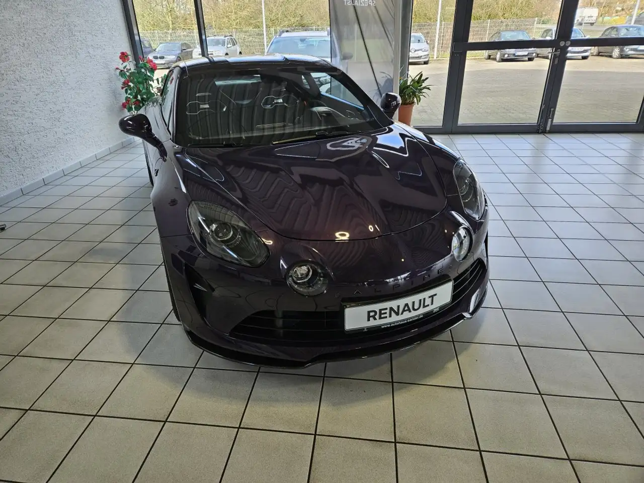 Alpine A110