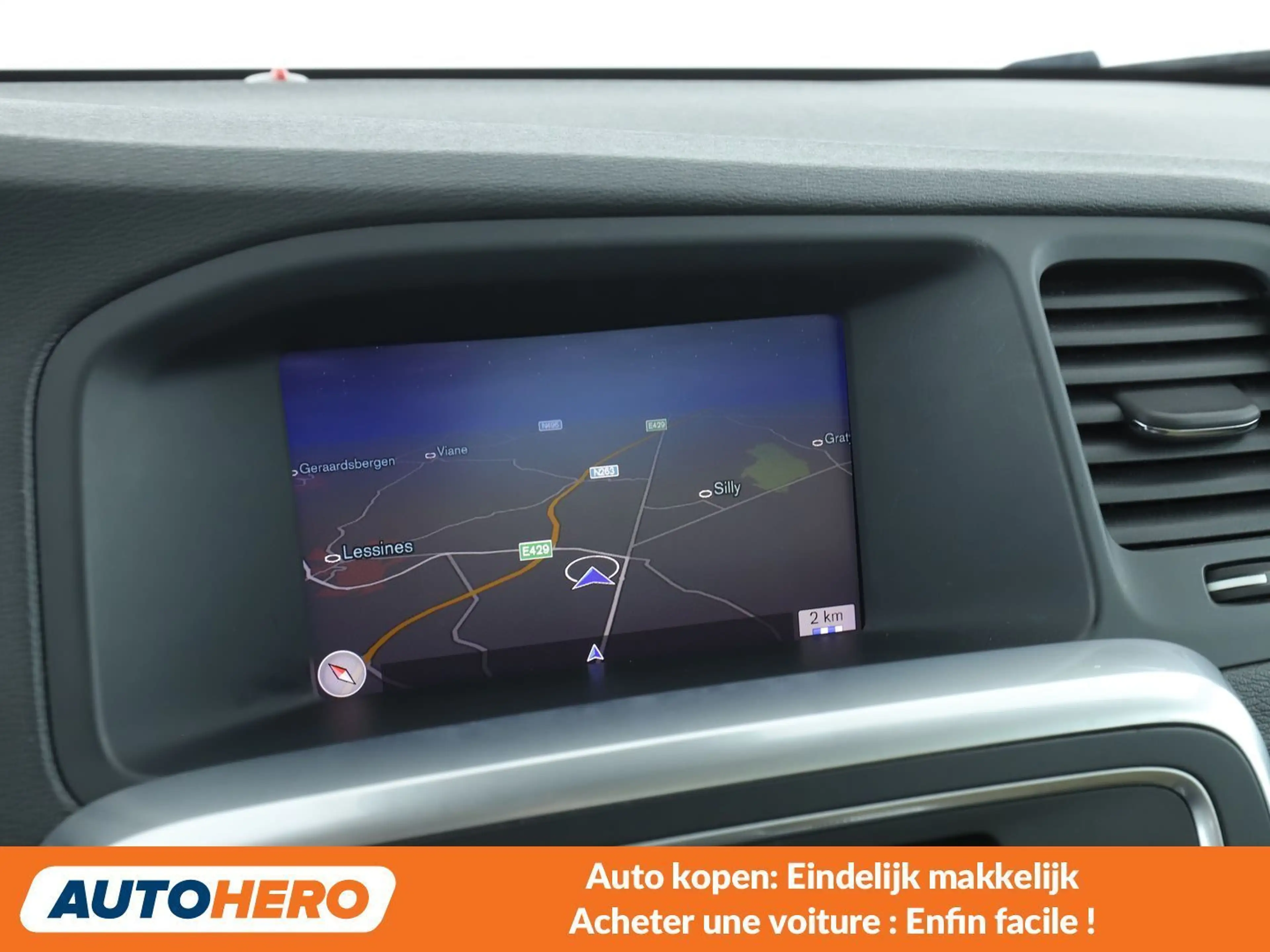 Volvo S60 2.0 D2 Summum — photo 8