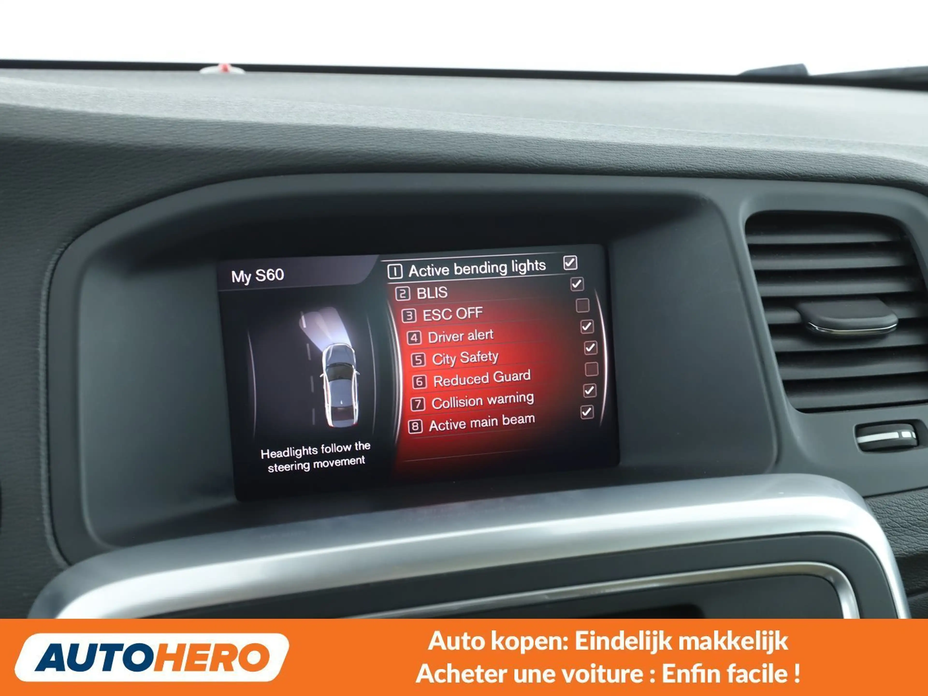 Volvo S60 2.0 D2 Summum — photo 10