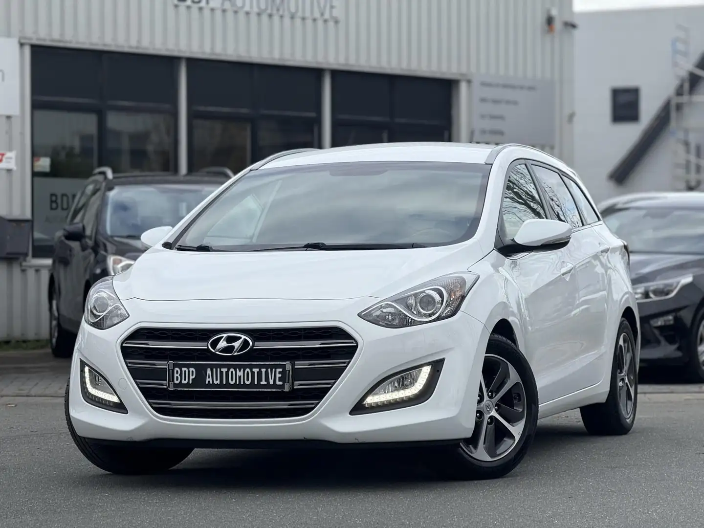 Hyundai i30 1.6 GDi Comfort ✅AUTOMAAT|PDC|STOELVERWARMING|CRUI Blanc - 2