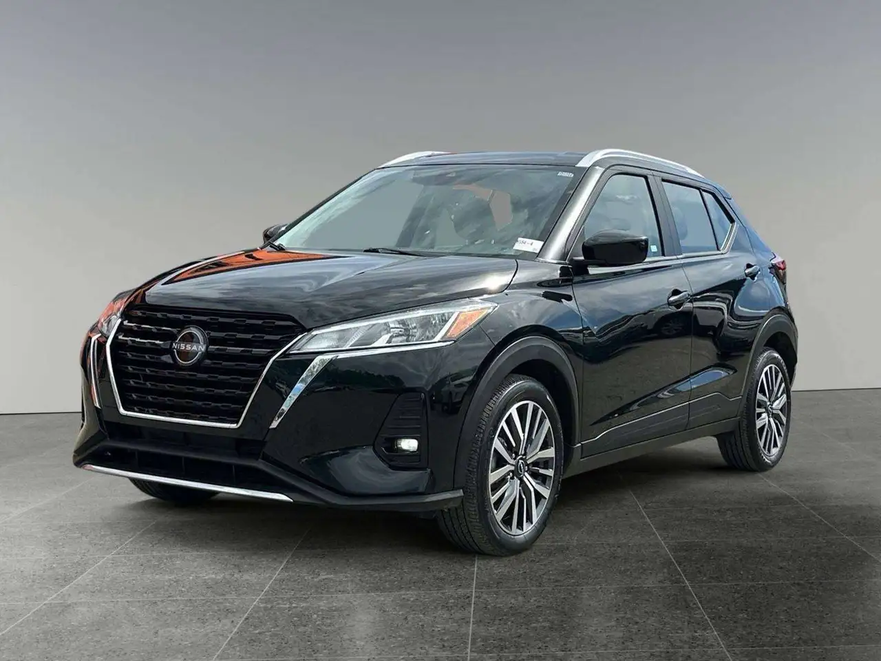 2025 Nissan Kicks