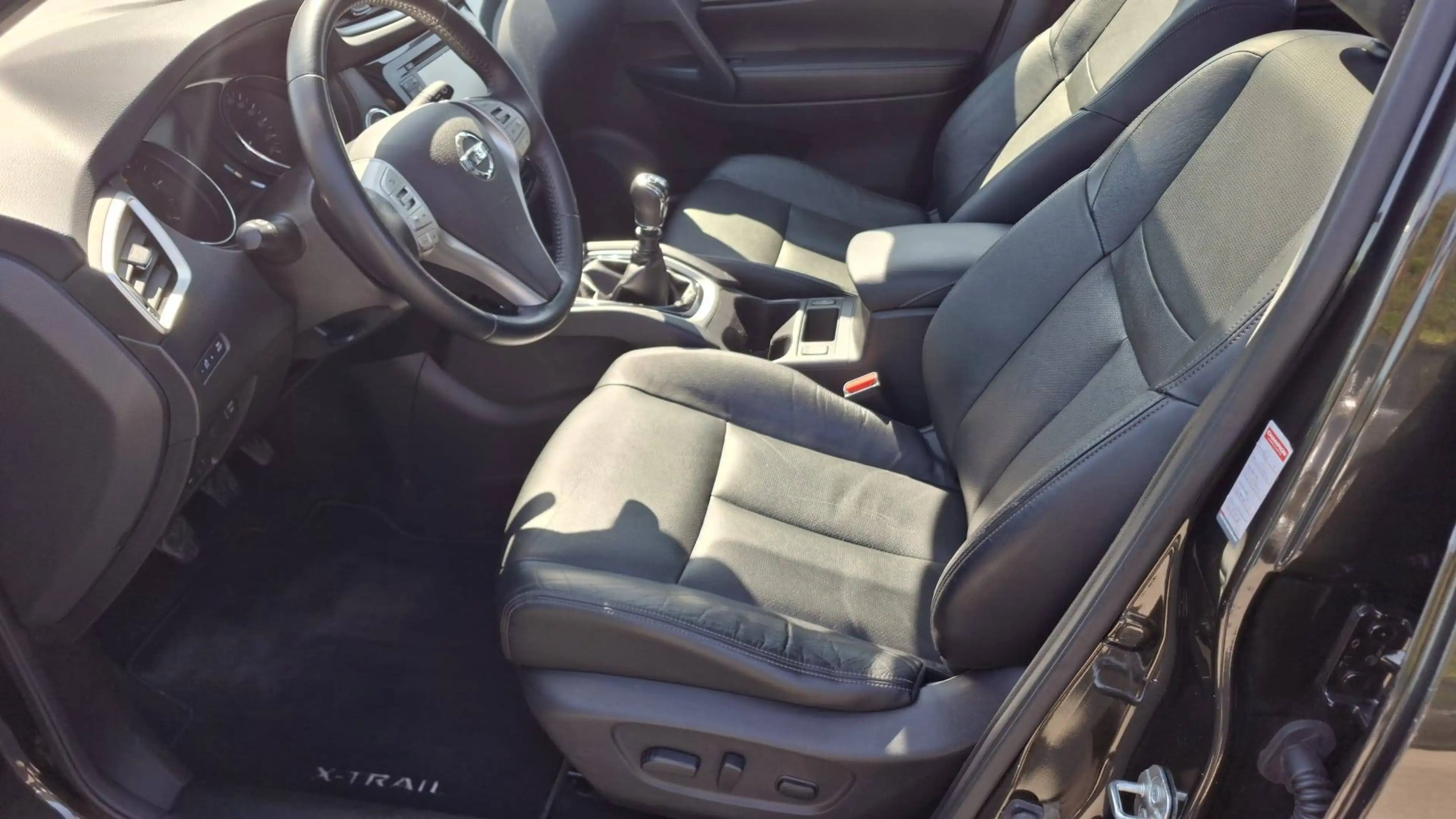 Nissan X-Trail X-Trail 1.6 dCi 2WD Tekna — photo 9