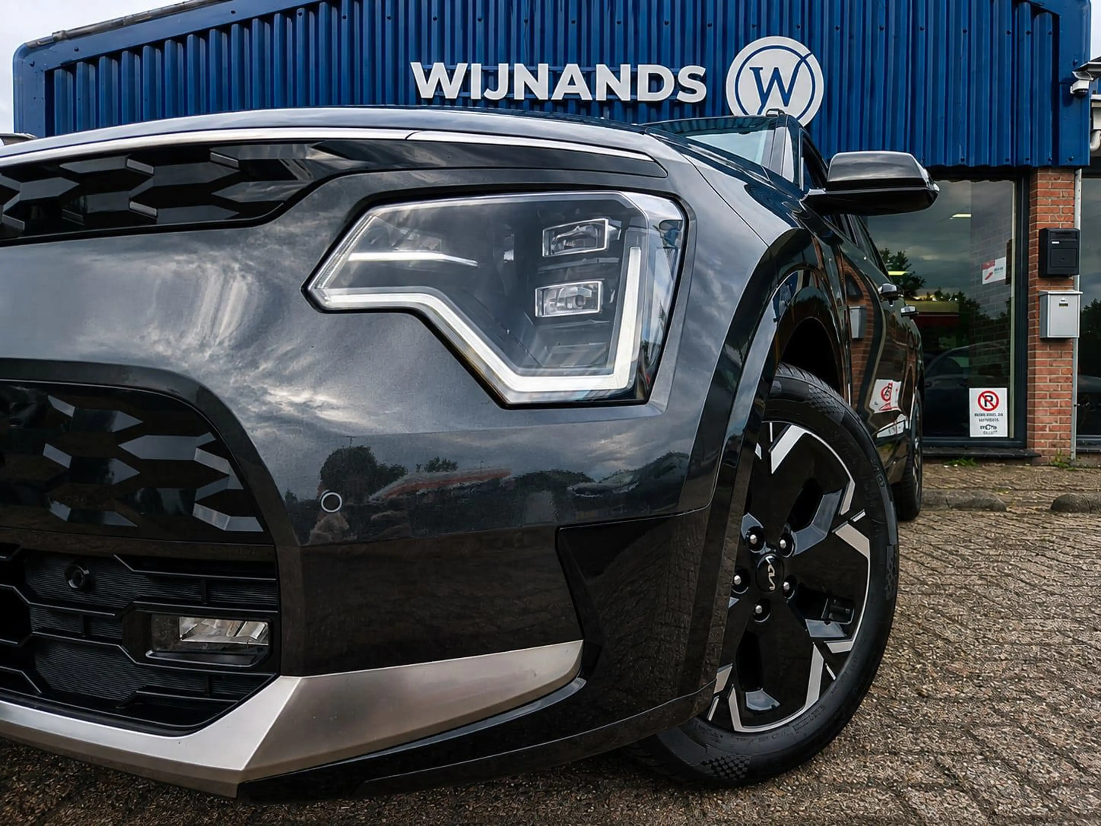 Kia e-Niro EV DynamicPlusLine 64.8 kWh Dealer Onderhouden Pan — photo 11