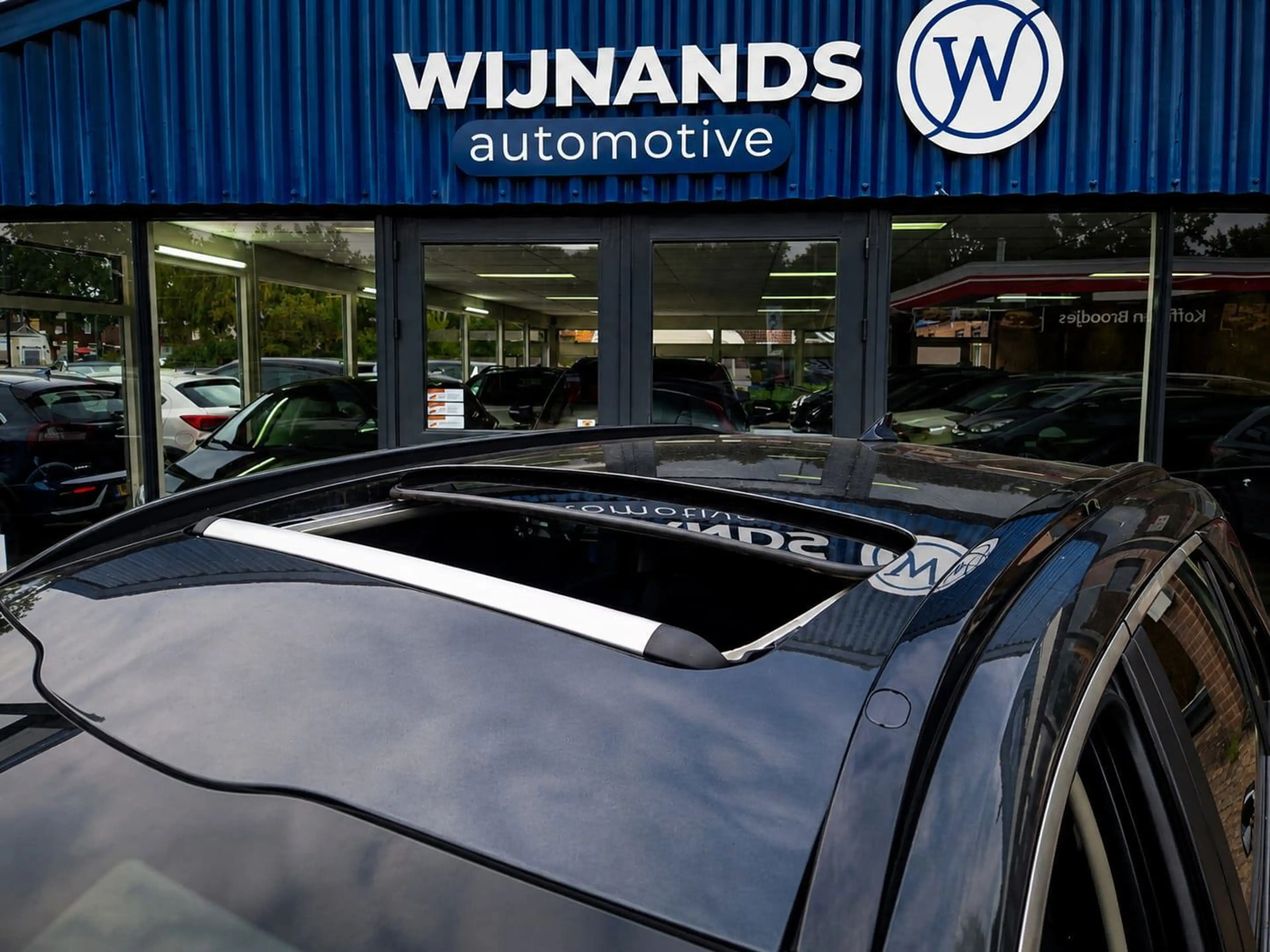 Kia e-Niro EV DynamicPlusLine 64.8 kWh Dealer Onderhouden Pan — photo 10