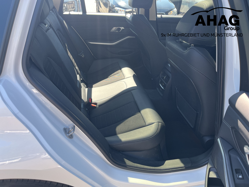 BMW 320 e Touring — photo 15