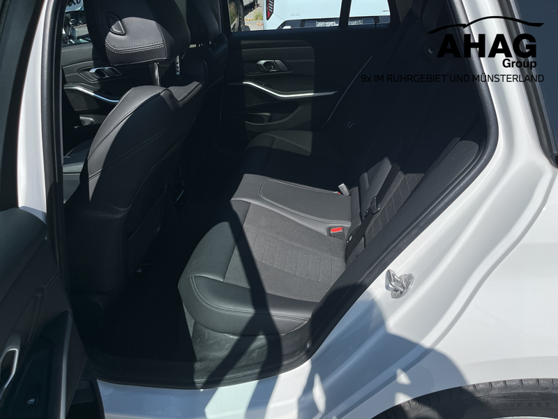 BMW 320 e Touring — photo 13