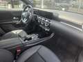 Mercedes-Benz A 180 Luxury Line Zwart - thumbnail 2