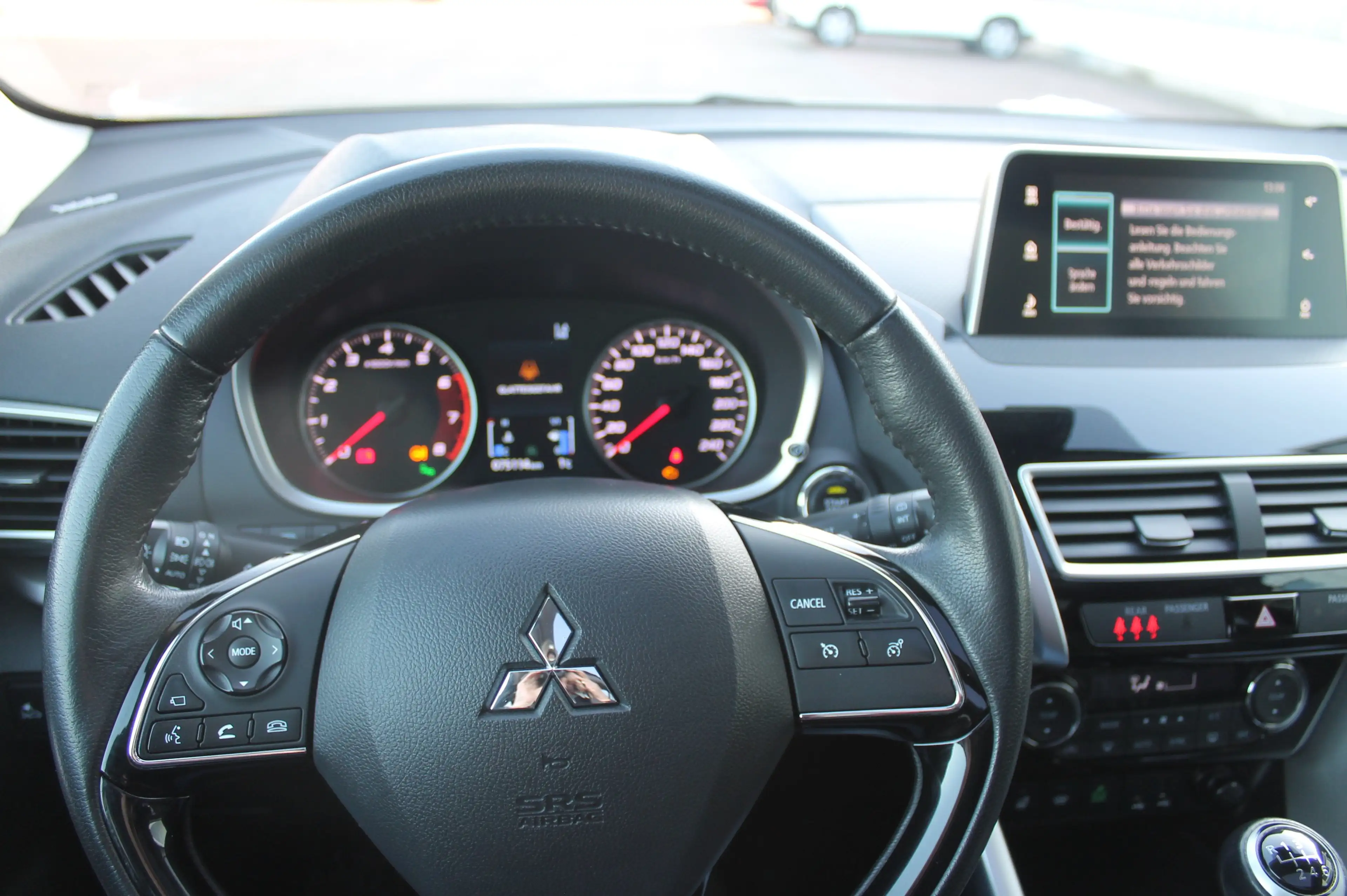 Mitsubishi Eclipse Edition 1,5 MT — photo 11