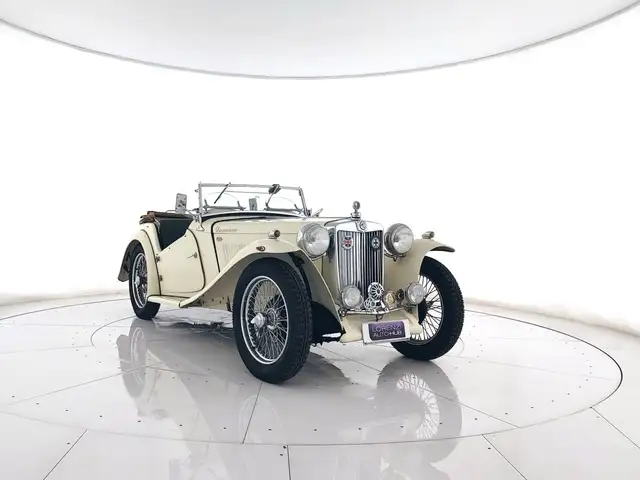 MG Spider ASI+PELLE VERDE+COND.OTTIME