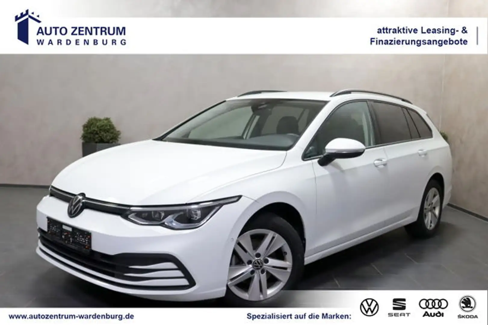 Volkswagen Golf Variant VIII TSI Life CAM ACC NAVI LED Noir - 1