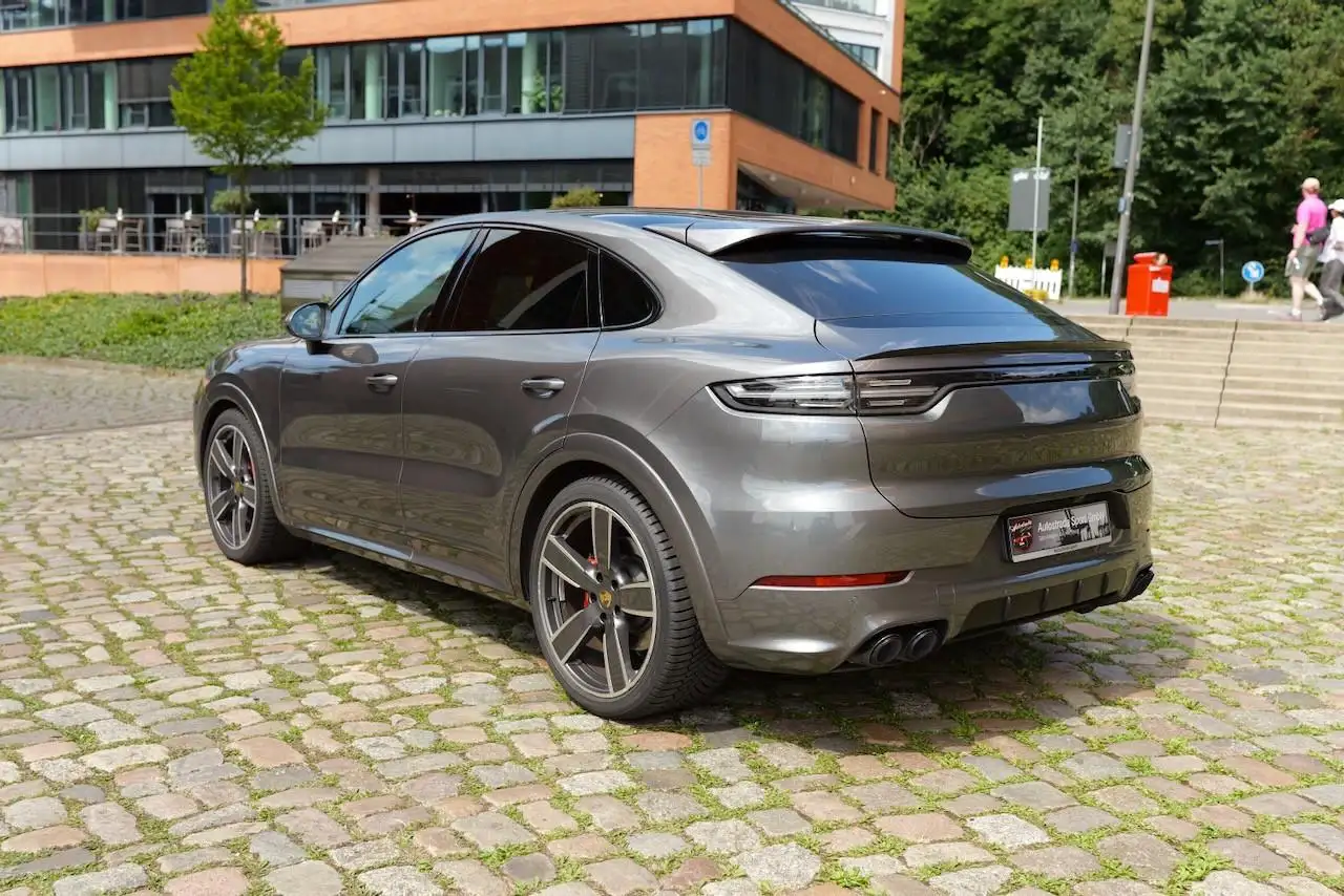 Porsche Cayenne Coupé GTS – Foto 5