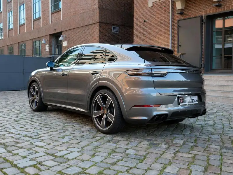 Porsche Cayenne Coupé GTS – Foto 4