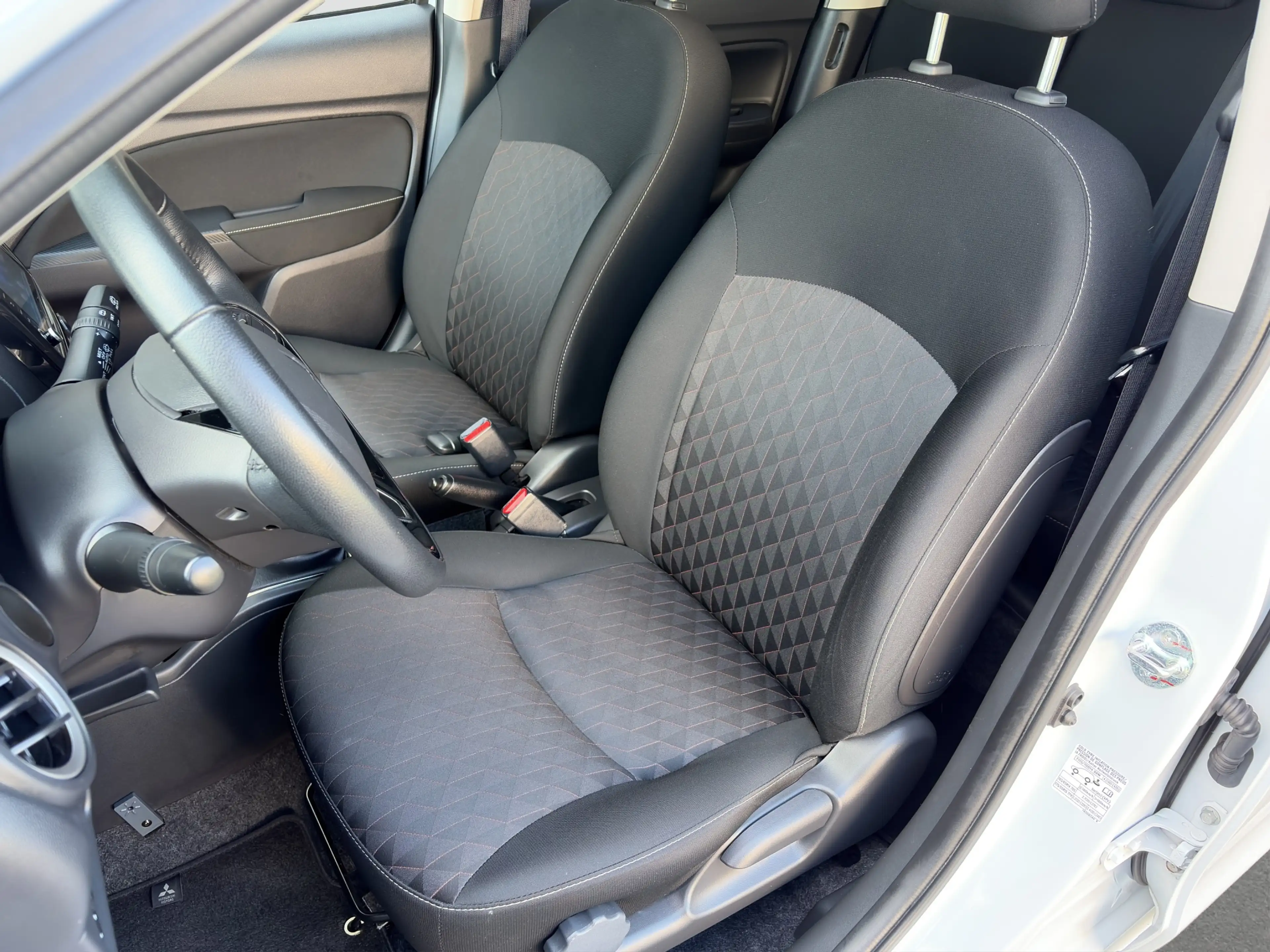 Mitsubishi Space Star 1.2 70pk Dynamic | Camera | Cruise control | Clima — photo 14