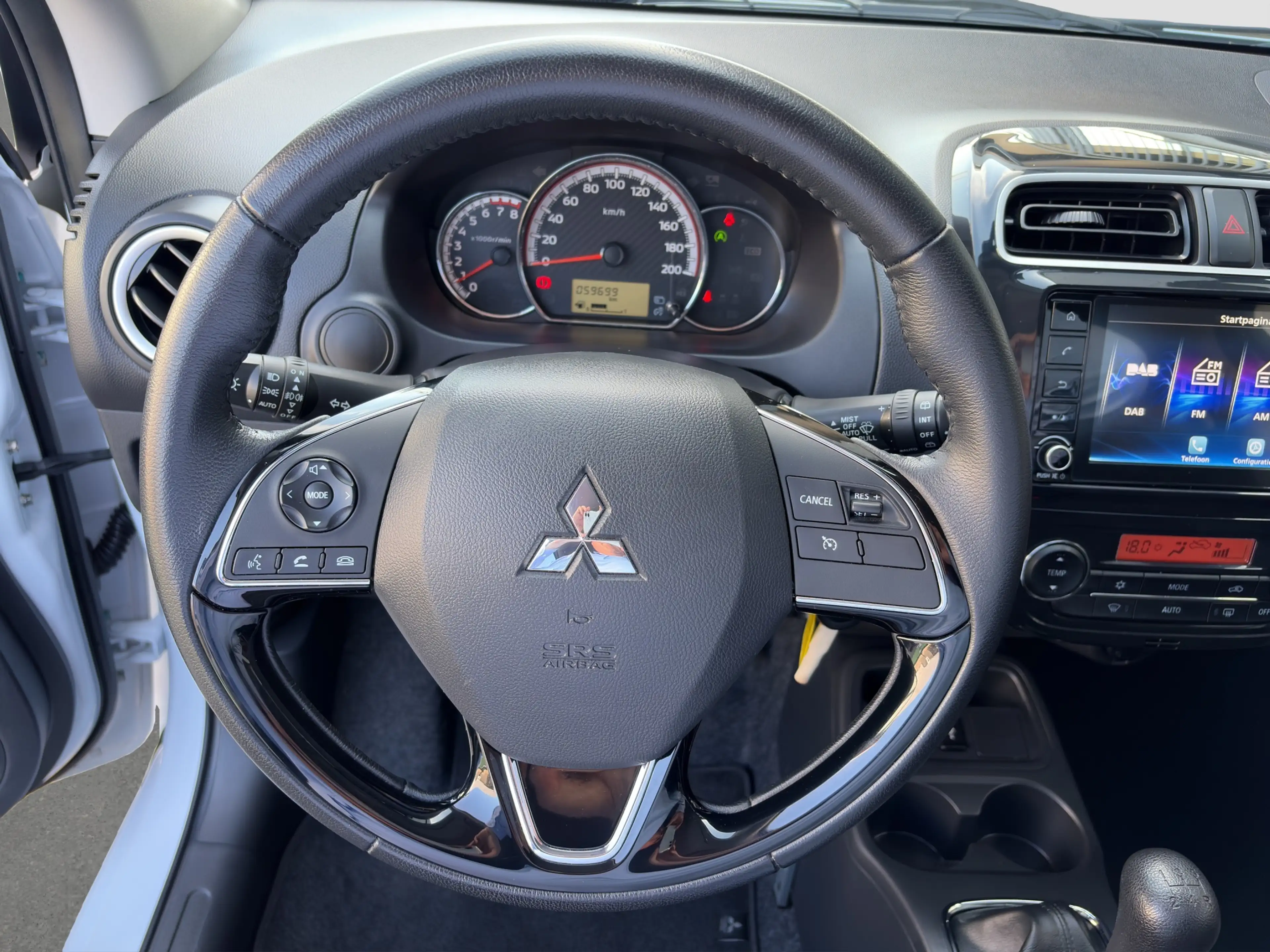 Mitsubishi Space Star 1.2 70pk Dynamic | Camera | Cruise control | Clima — photo 15