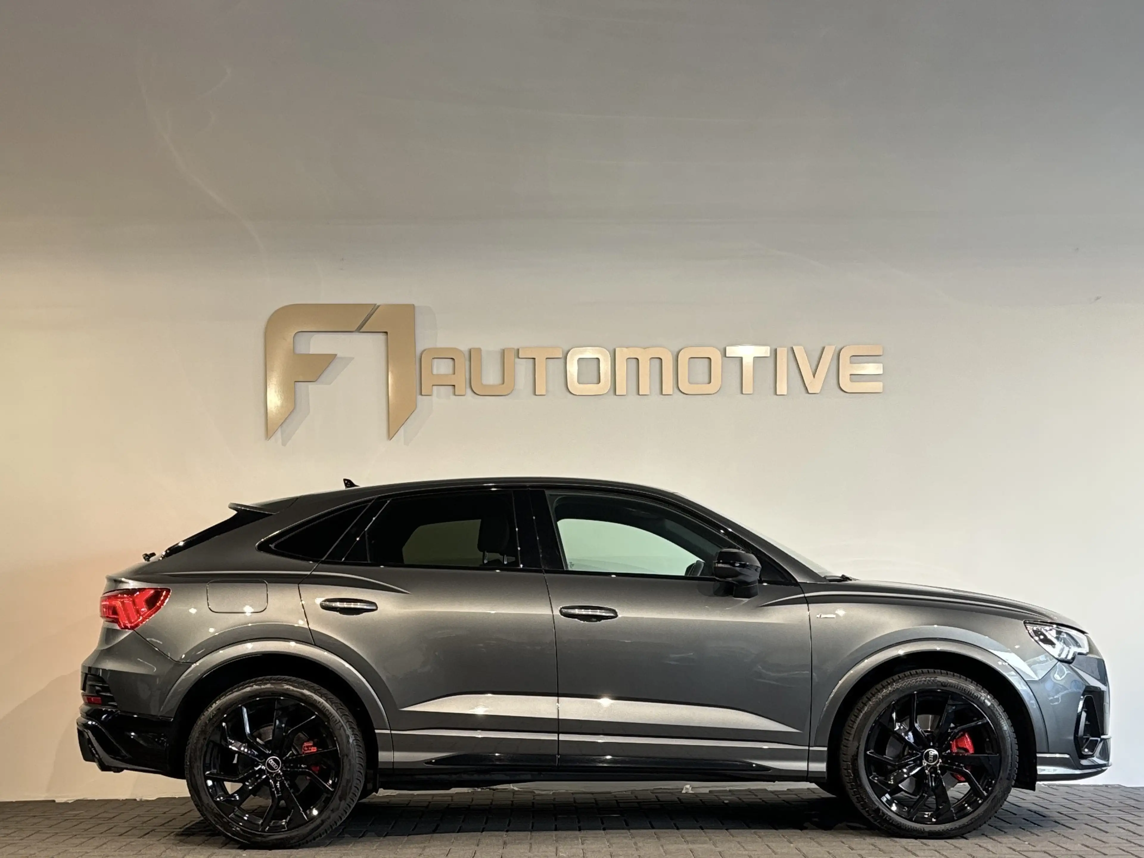 Audi Q3 Sportback 45 TFSI e S Edition RS Look|ACC|Lane|Cam — photo 7
