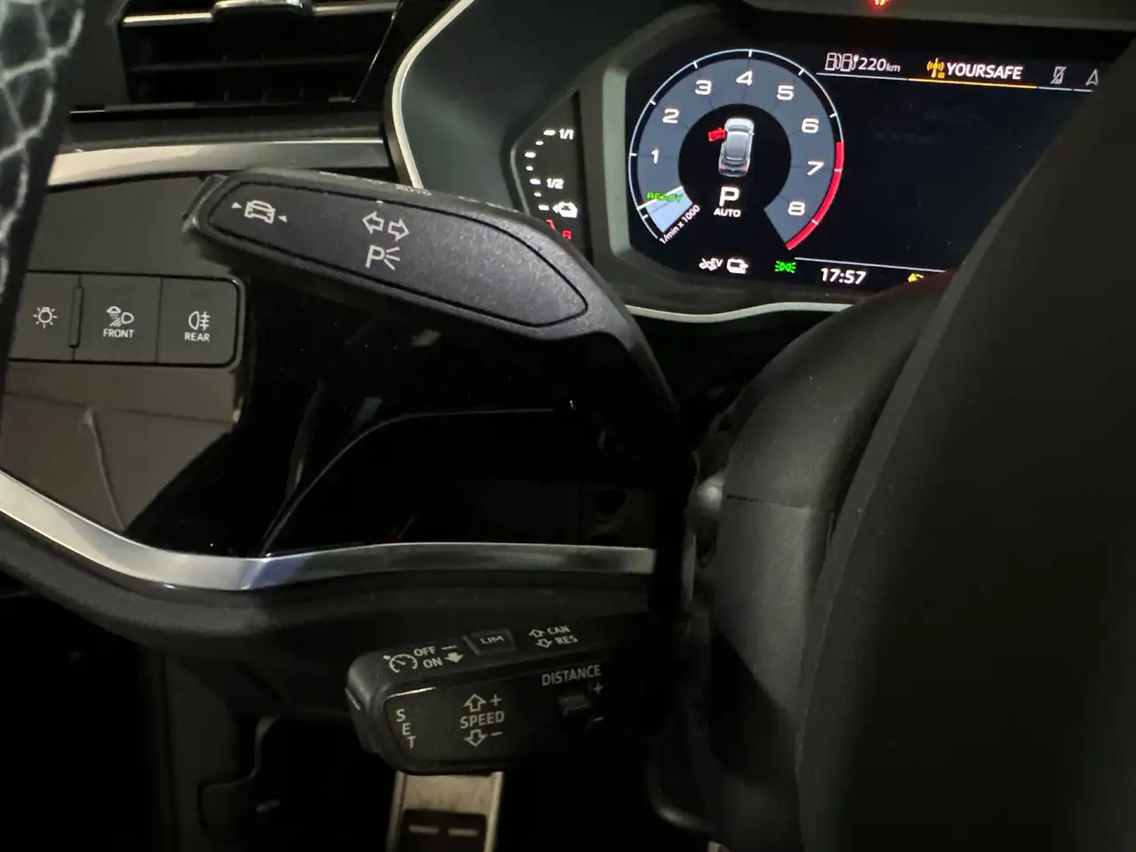 Audi Q3 Sportback 45 TFSI e S Edition RS Look ACC Lane Cam, миниатюра 16