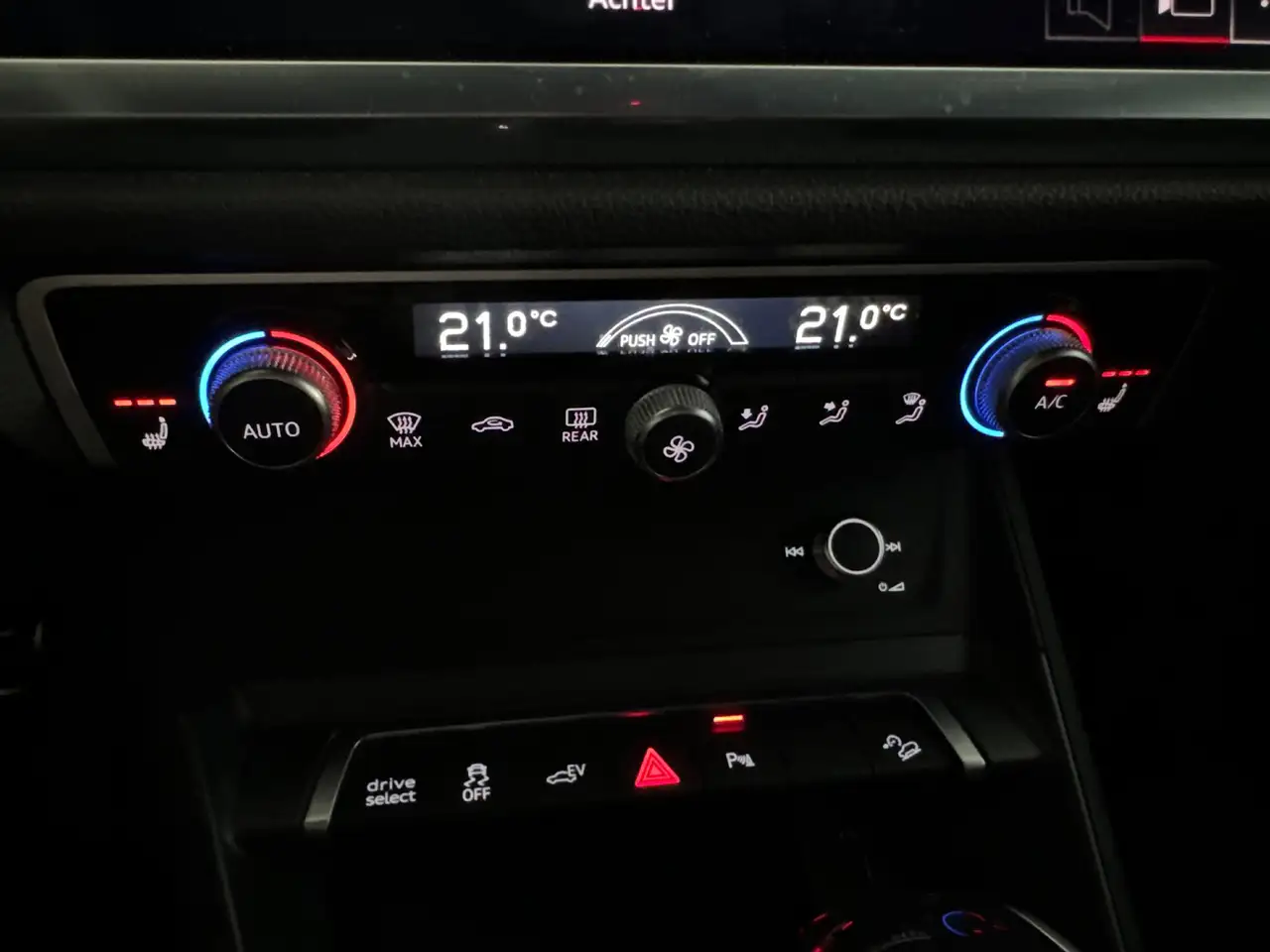 Audi Q3 Sportback 45 TFSI e S Edition RS Look ACC Lane Cam, миниатюра 17