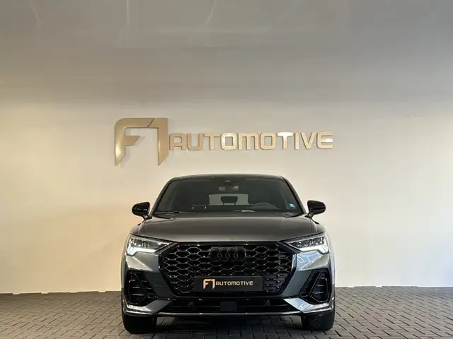Audi Q3 view 2