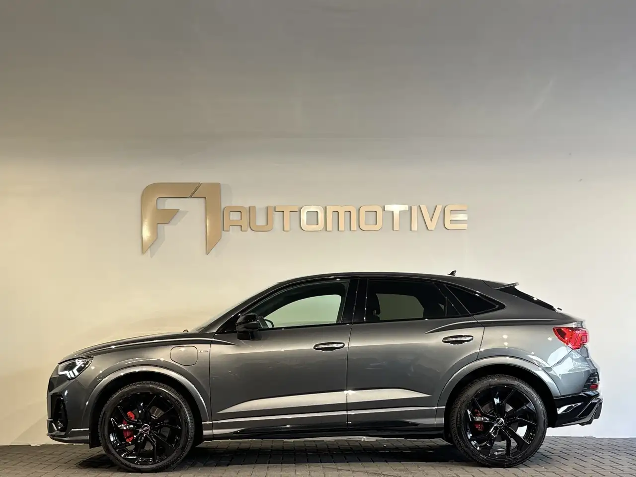 Audi Q3 Sportback 45 TFSI e S Edition RS Look ACC Lane Cam, миниатюра 8