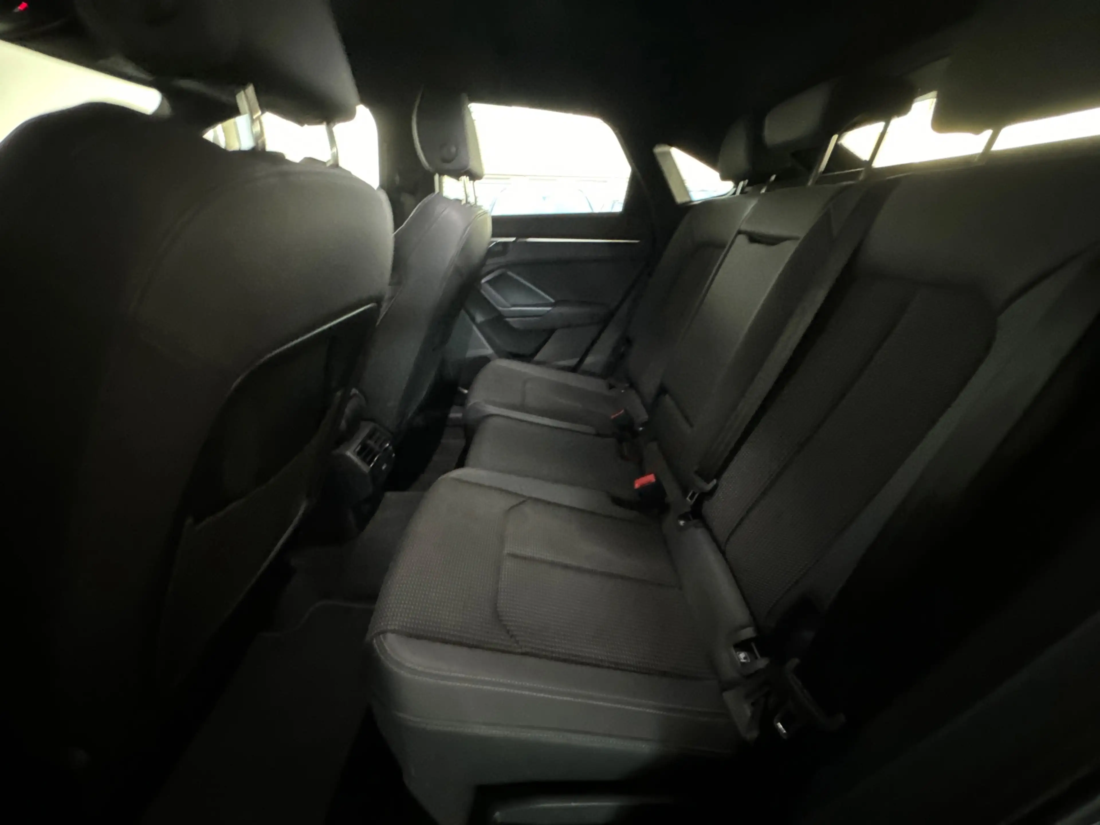 Audi Q3 Sportback 45 TFSI e S Edition RS Look|ACC|Lane|Cam — photo 30