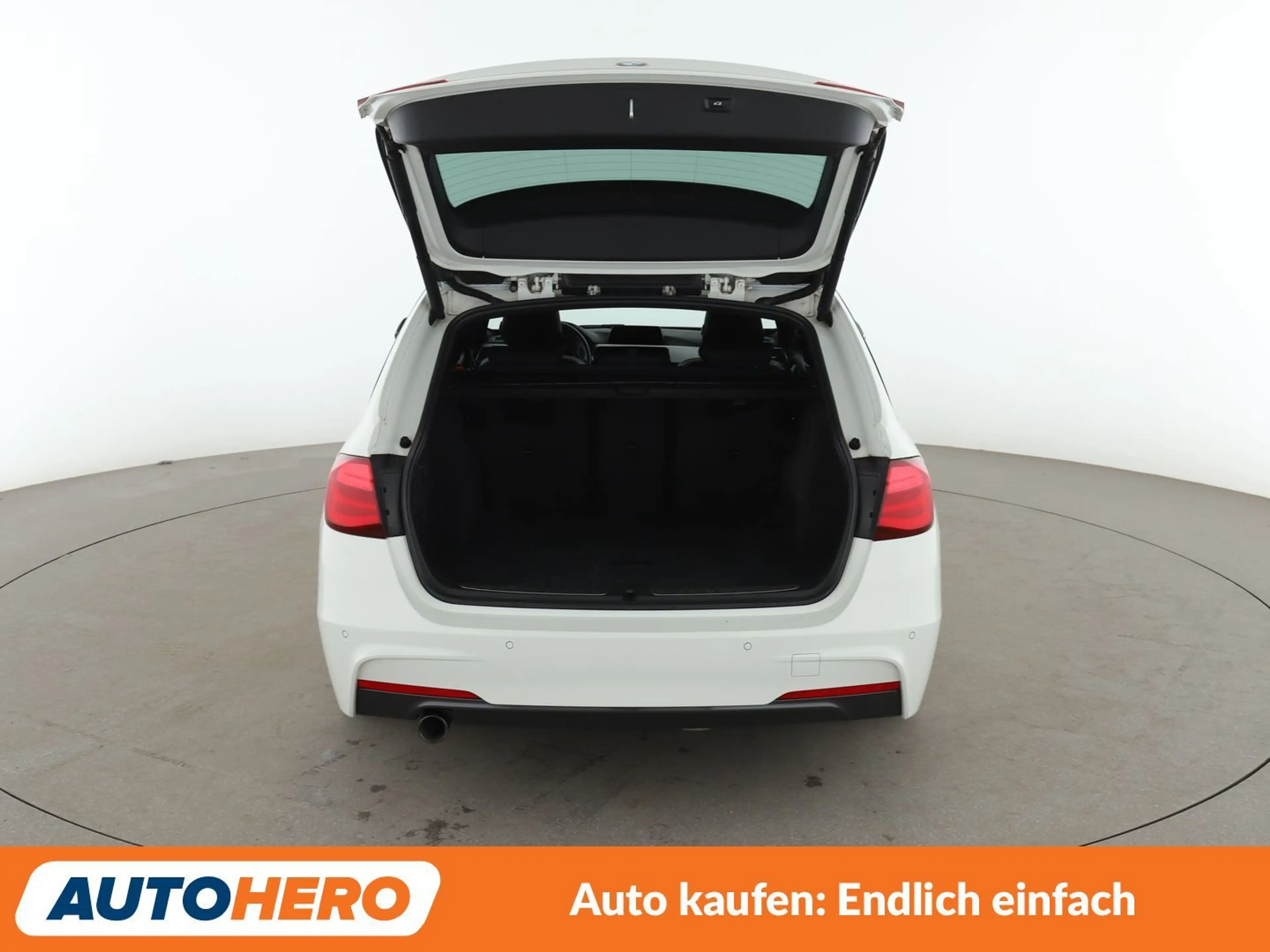 BMW 318 318d M Sport Shadow *NAVI*CAM*LED*TEMPO*SHZ* — photo 16