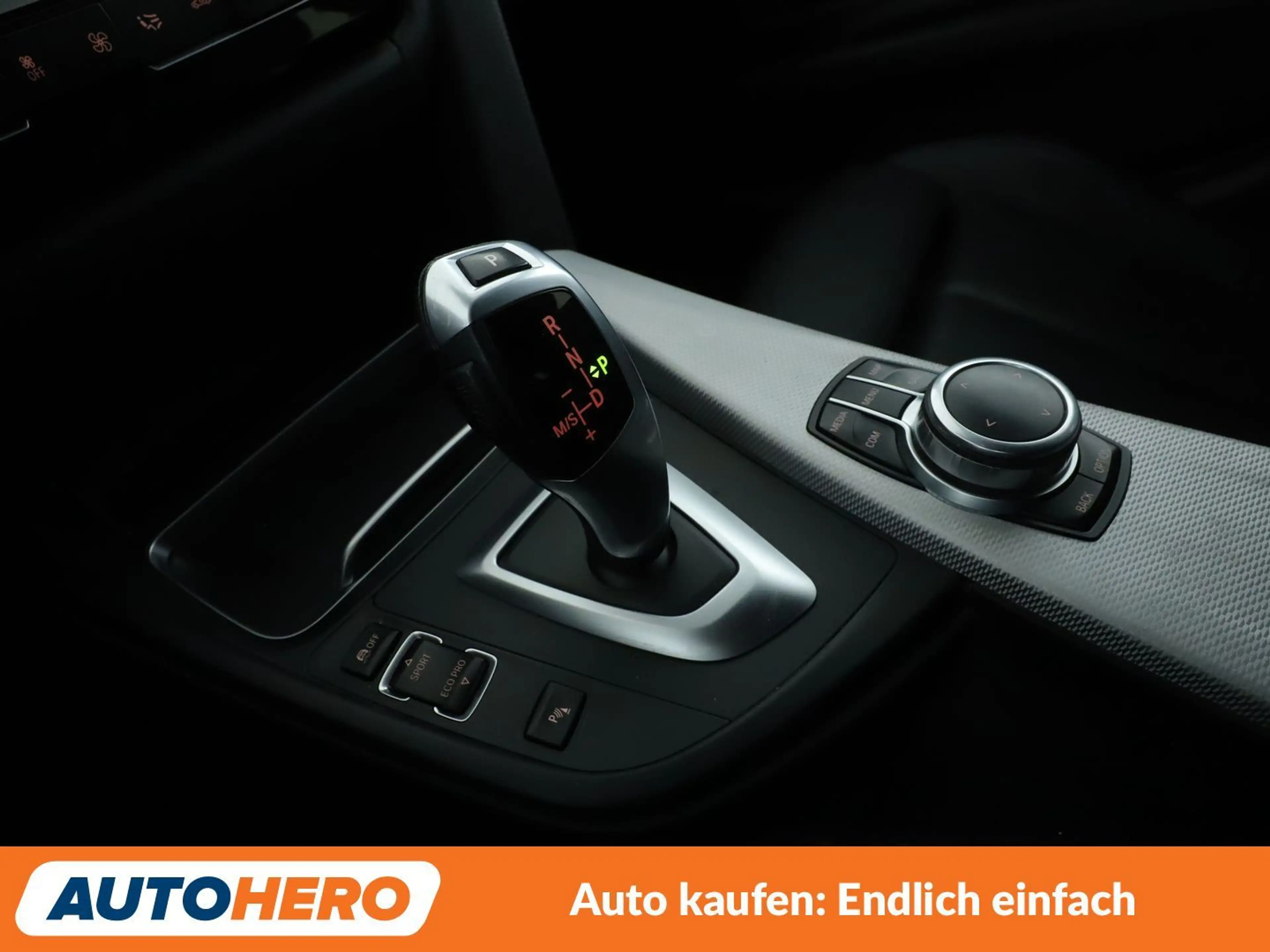BMW 318 318d M Sport Shadow *NAVI*CAM*LED*TEMPO*SHZ* — photo 23