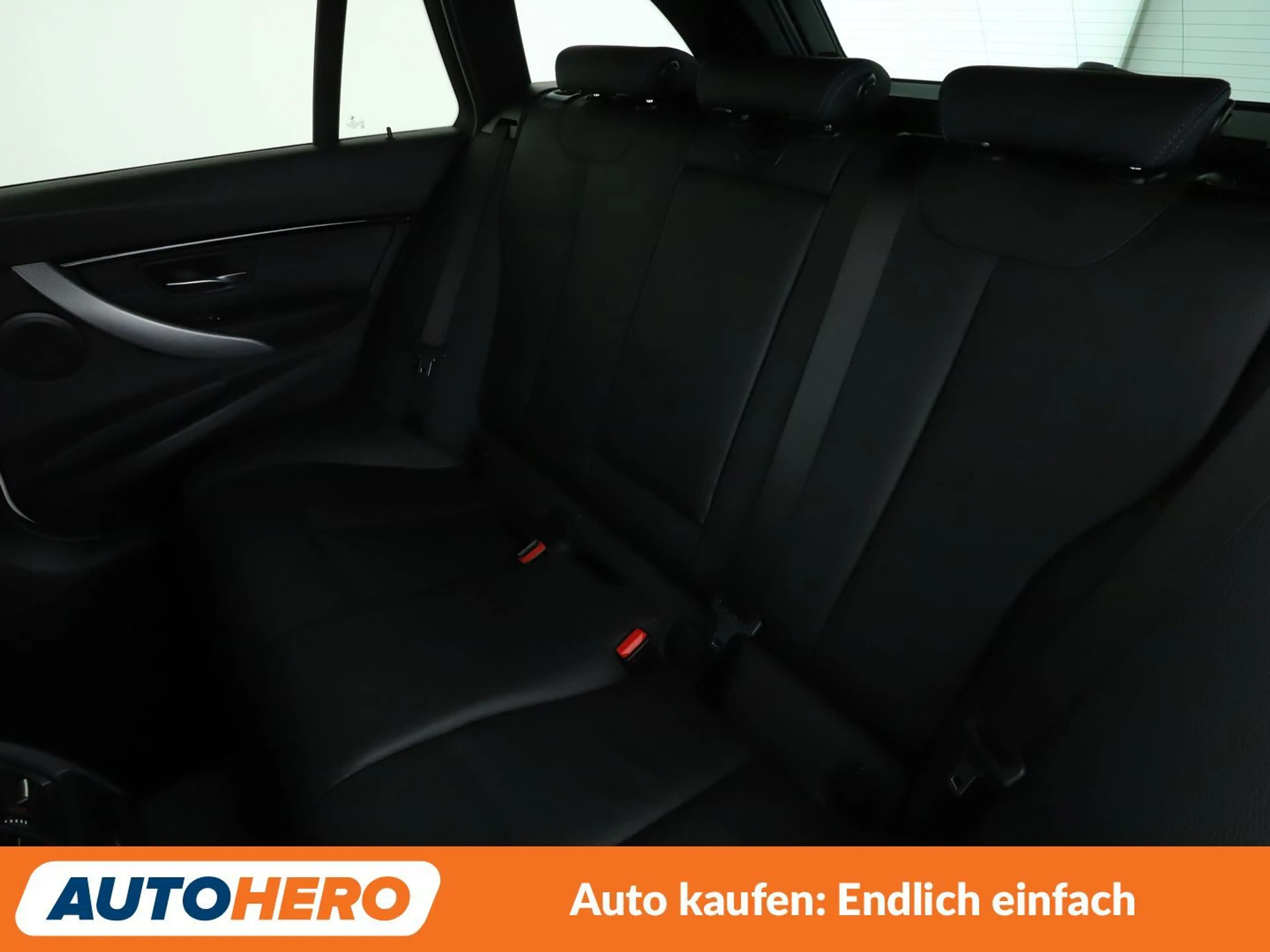 BMW 318 318d M Sport Shadow *NAVI*CAM*LED*TEMPO*SHZ* — photo 14